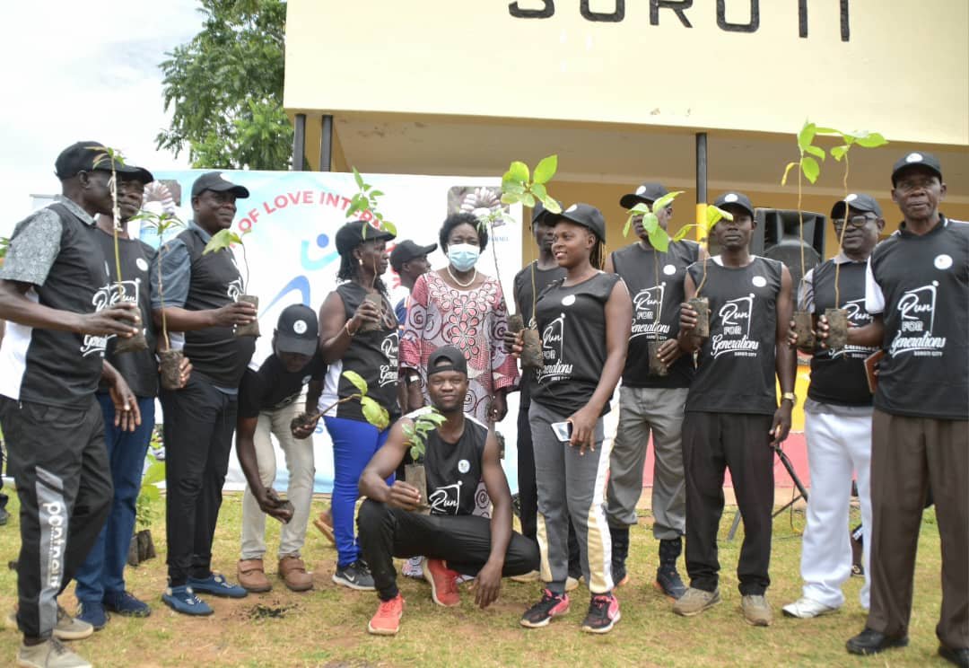 juliusesegu's tweet photo. # The moments that add value to humanity and environment! The Ateker Environment Run returns next year 2027-bigger and better.The Ateker communities from South Sudan,Ethiopia,Kenya and Uganda will be in Soroti.We continue to work towards improving tree cover &amp; restoration! https://t.co/H4YfKCIyTp