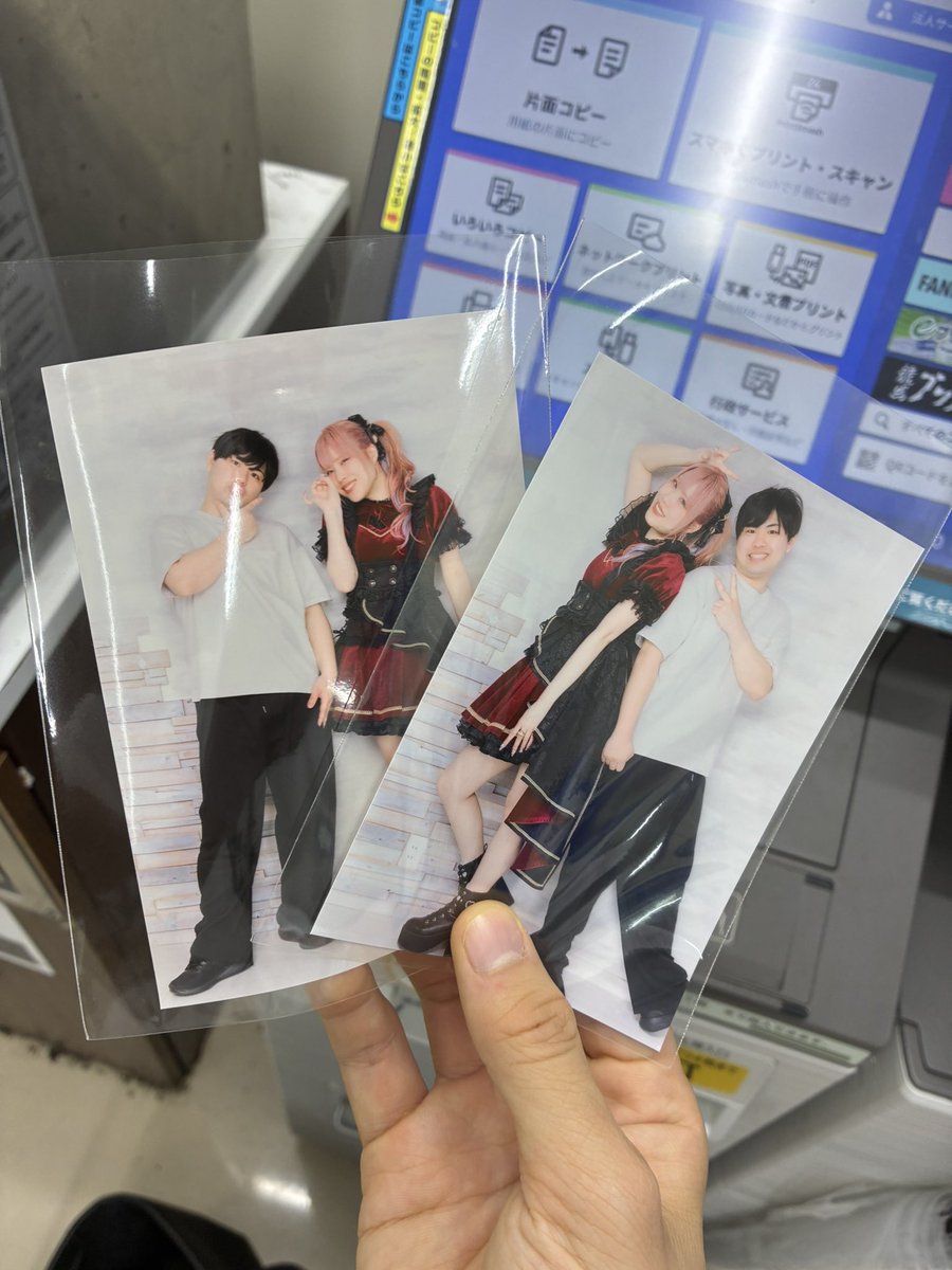 zeNon_projectKI's tweet photo. #ぜのぷろ
ローソン、ミニストップめぐり終わり！
他のももちろんコンプ https://t.co/zmlEI55iHO