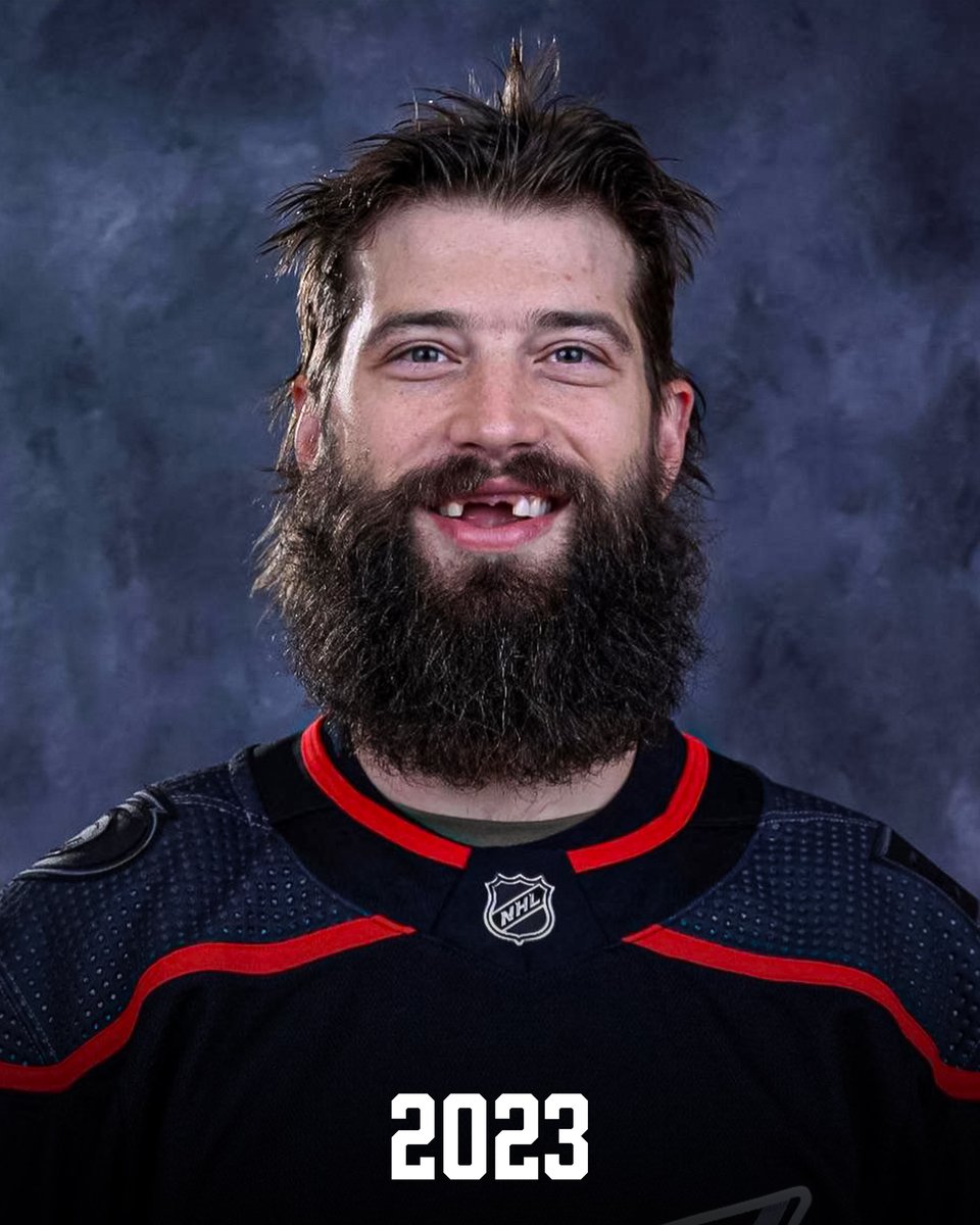 GinoHard_'s tweet photo. Nobody has evolved quite like Brent Burns 😭🧐 

(h/t @NellyOnAir) https://t.co/FozveX8RDL