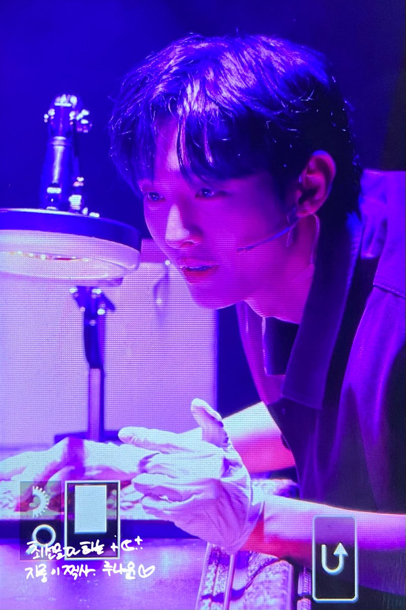 lunayoon_38's tweet photo. [👦🏻] 260919 룽콜라🔎🕵🏻
#윤지성 #YoonJisung #소년의초상 https://t.co/XRE9q4fWWN