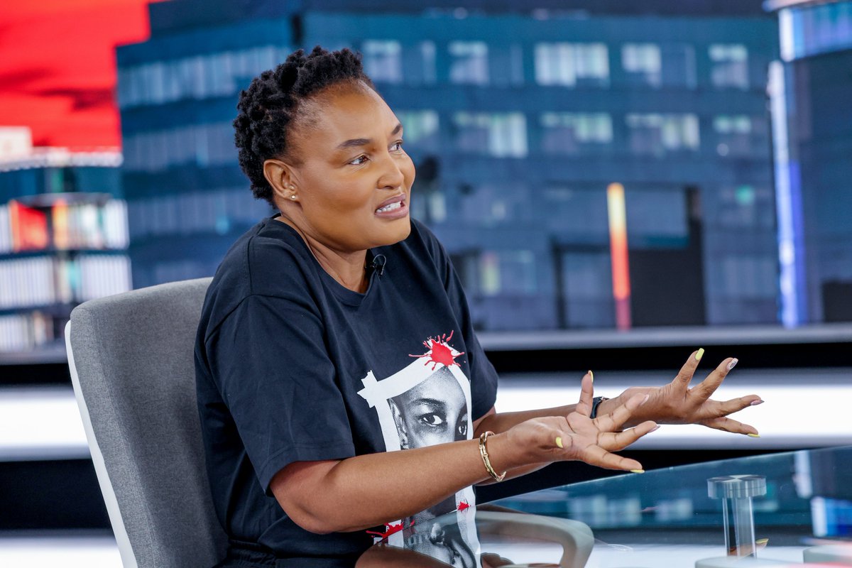 NokuthulaSF's tweet photo. Earlier today the Patron Thembi Simelane joined Nompumelelo Ngubebi on Newzroom Afrika for a discussion on Nokuthula Simelane.

#NokuthulaSimelane https://t.co/csrEdla3ur