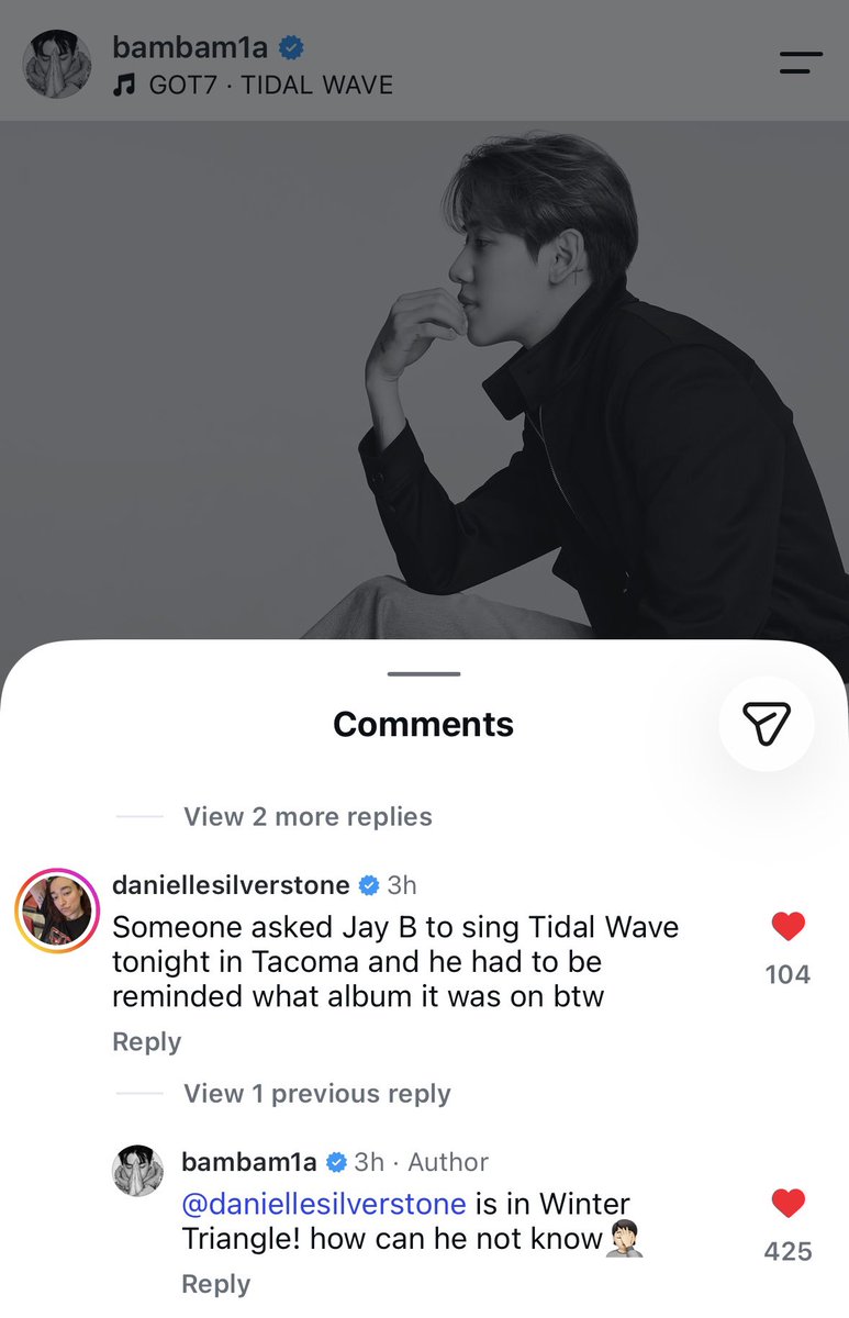 OT7Ahga's tweet photo. [💬] 260919

A fan commented under BamBam’s recent post that JAY B forgot what album “Tidal Wave” was from in his show tonight and BamBam replied 😂💚

🐥: Someone asked Jay B to sing Tidal Wave tonight in Tacoma and he had to be reminded what album it was on btw
↳🐍: is in Winter Triangle! how can he not know🤦🏻

#2026tape_roots_Seattle #JAYB #2026tape_roots_USA @defjaybkr #BamBam @BamBam1A 🍓