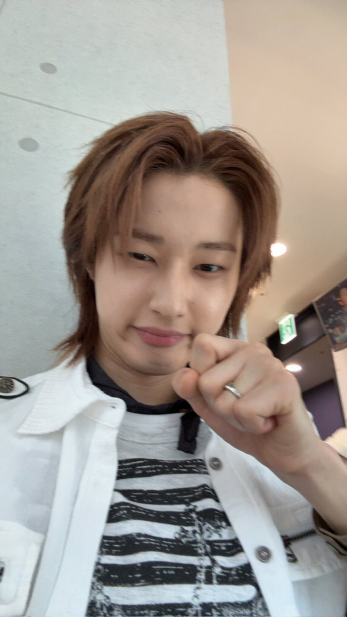 cuapcuwav's tweet photo. 260919 💌❤️ 15:28 pm kst

❤️ yj tampil dengan baik juga hari ini 😇😇😇
❤️ pada nonton mucore dengan baik kah !?
❤️ 📷 https://t.co/3KqKbCOpKA