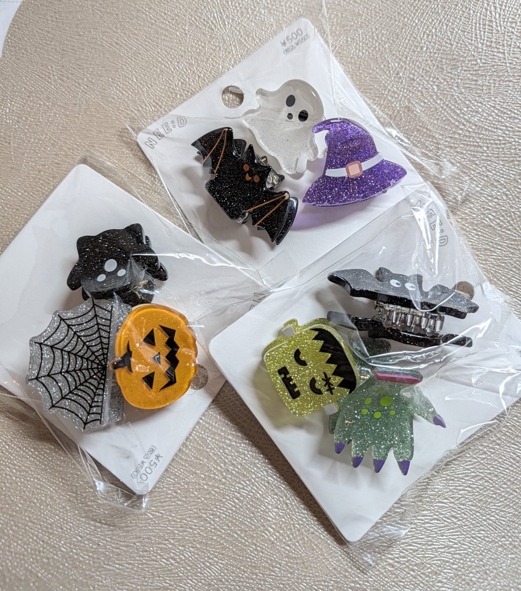 ramechan11515's tweet photo. スリコのヘアクリップめっちゃ可愛い🎃 https://t.co/BxQPUXordg