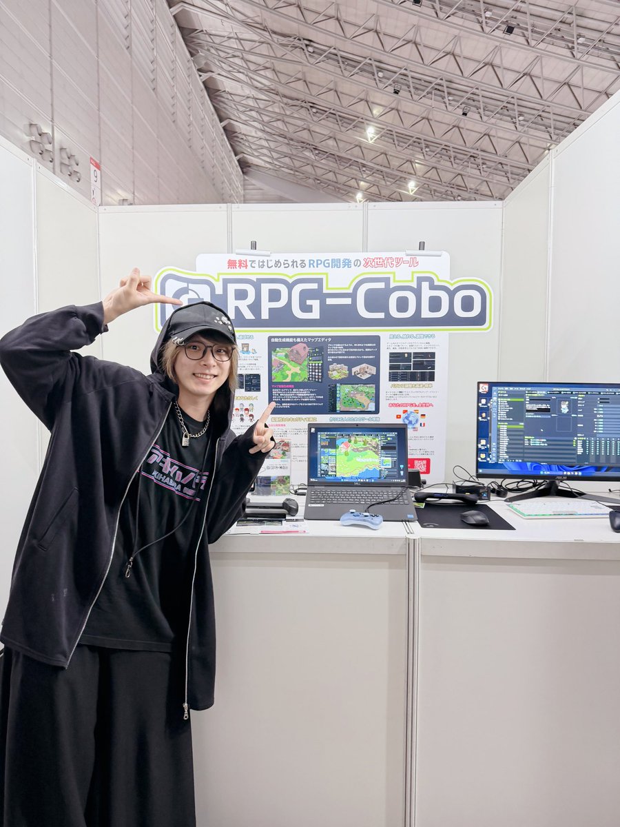 yuki_y_1012's tweet photo. TGS に行ってきたどー!!✌️
少し前からご縁があって
SUPERSHARKさんの「RPG-Cobo」
の製作者さんと知り合うことになって
ブース覗いてきました✨
RPGを1から全部作れるRPG-Cobo
キャラグリもできるし自分のボイスも入れれるしなんでもできそう!!!
いつか自分の配信でもやる!
#RPGCobo https://t.co/vbkBVZmytL