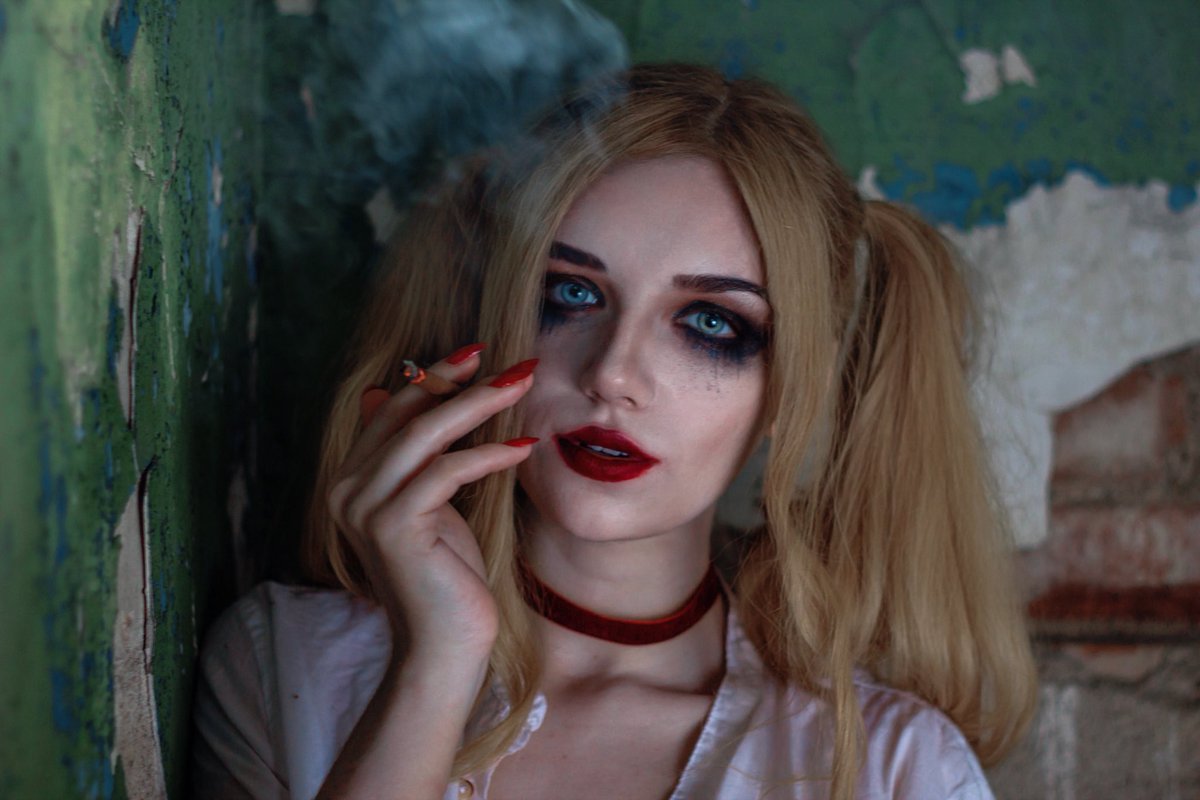 GotyeMasha's tweet photo. Jeanette Voerman | My photoshoot from 2017 😱 🍷
#vampirethemasqueradebloodlines #jeanettevoerman #vtmb #vtmbloodlines https://t.co/x14ZmQ7hTE