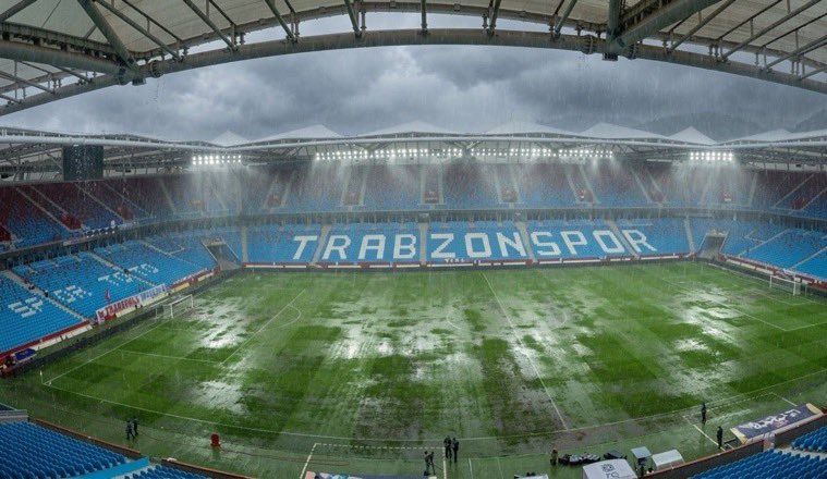 galacadde's tweet photo. Trabzonspor 1 Galatasaray 2 https://t.co/hQNyODtOgU