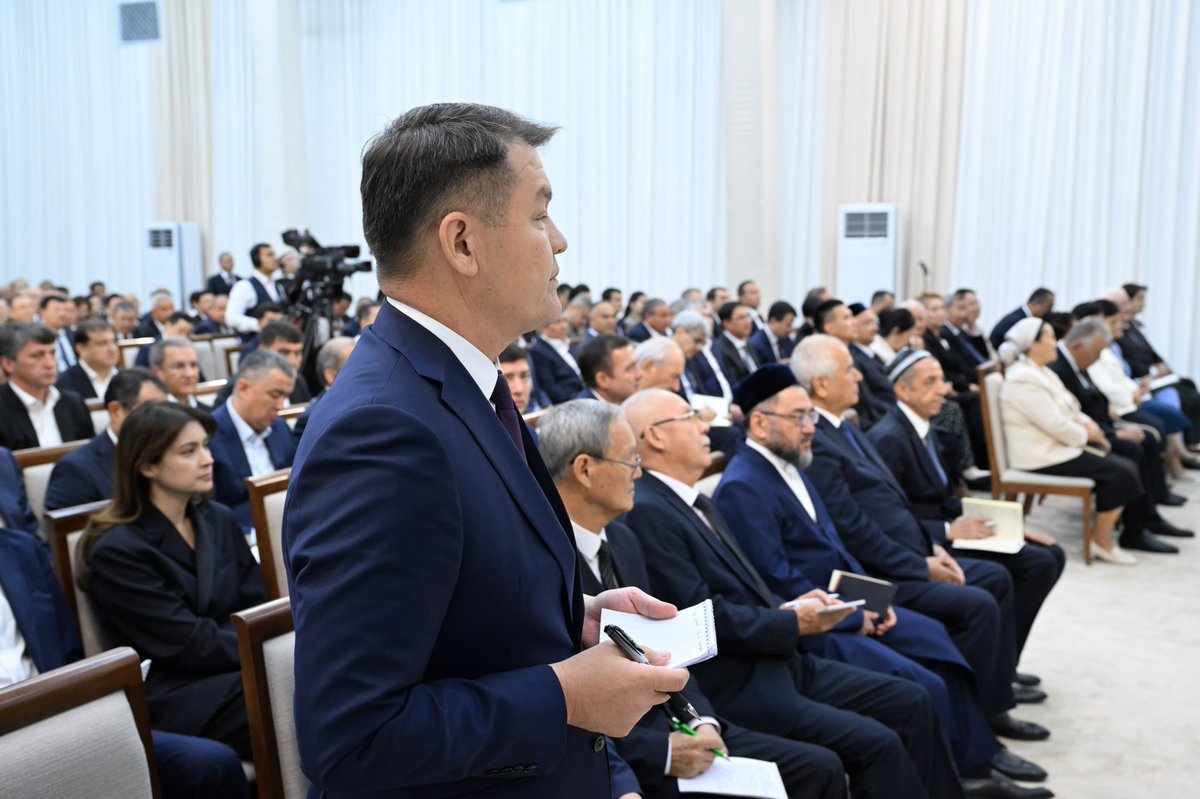 president_uz's tweet photo. President Shavkat #Mirziyoyev chaired a meeting in #Nukus on the socioeconomic development of #Karakalpakstan, outlining new priorities for economic growth and improving people’s well-being.

A target was set to attract $5 billion in investment to Karakalpakstan next year, with major projects and initiatives to be implemented in industry, AI, agriculture, transport, entrepreneurship, education and healthcare.
