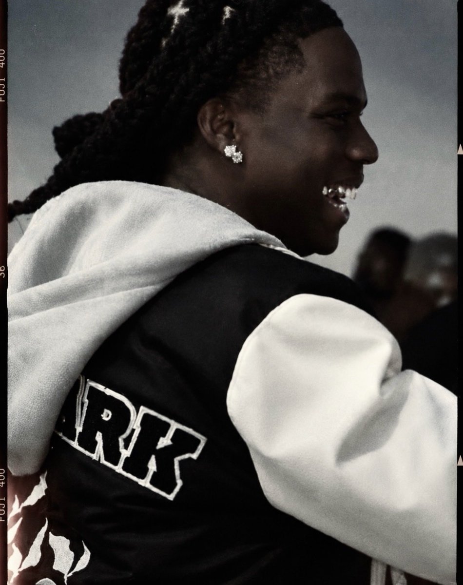 theafrovision's tweet photo. Stills from Rema &amp; Okiki Twitch live stream

📸: @ajcollinsart https://t.co/WrJ1zSGp0D