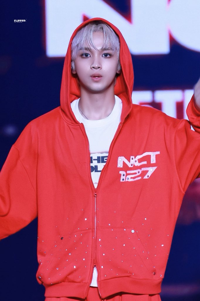 FLIPPED_HaeChan's tweet photo. 260919 레드라인 콘서트 Day2

#해찬          #HAECHAN         #NCT127 https://t.co/hL4YEKxBQB