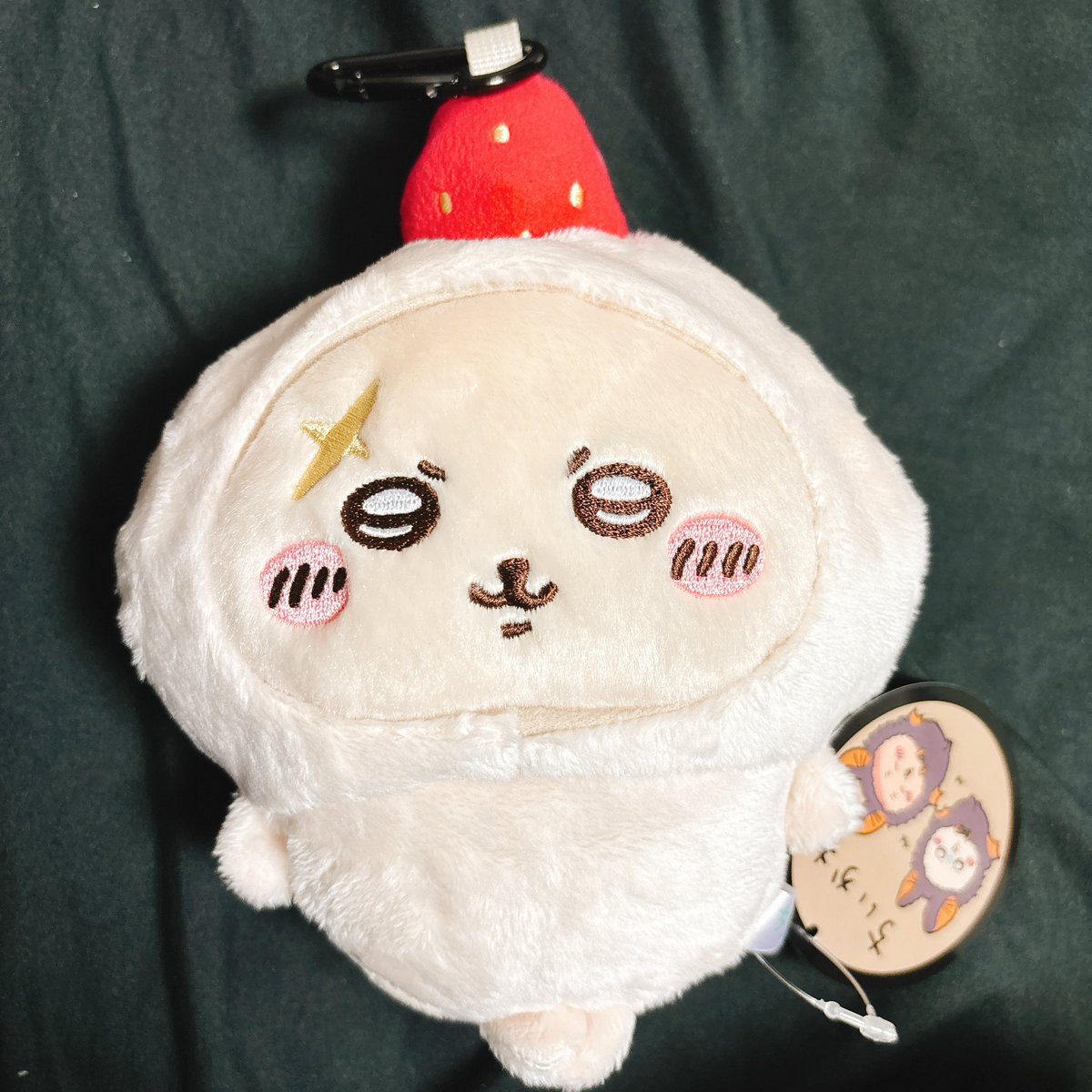 xp9_8's tweet photo. 500円で取れたいちご大福なラッコがめちゃくちゃ可愛すぎる🤦‍♀️🤦‍♀️🤦‍♀️ https://t.co/3sftS1IsQa