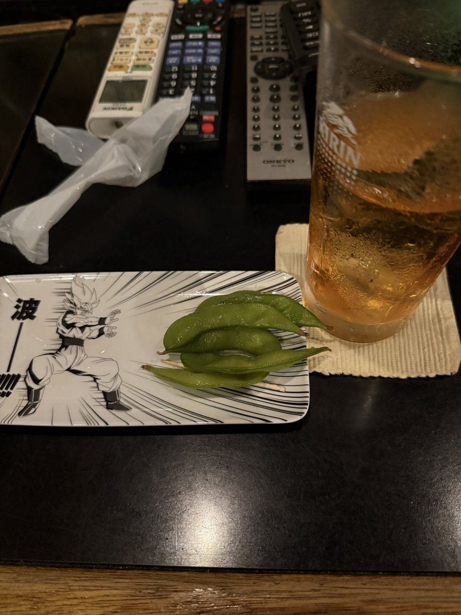 dorjiii's tweet photo. とても好きな皿です https://t.co/ilvhtewwFg