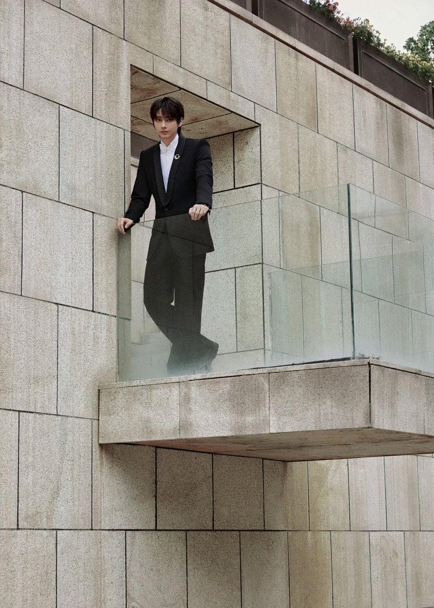 moontomeetyou's tweet photo. XCSS WEIBO UPDATE

OVERSEAS PROMOTION AMBASSADOR WEN JUNHUI FOR THE SRIFF OPENING CEREMONY!!! ❤️‍🔥❤️‍🔥 https://t.co/DnTFQtNWqP