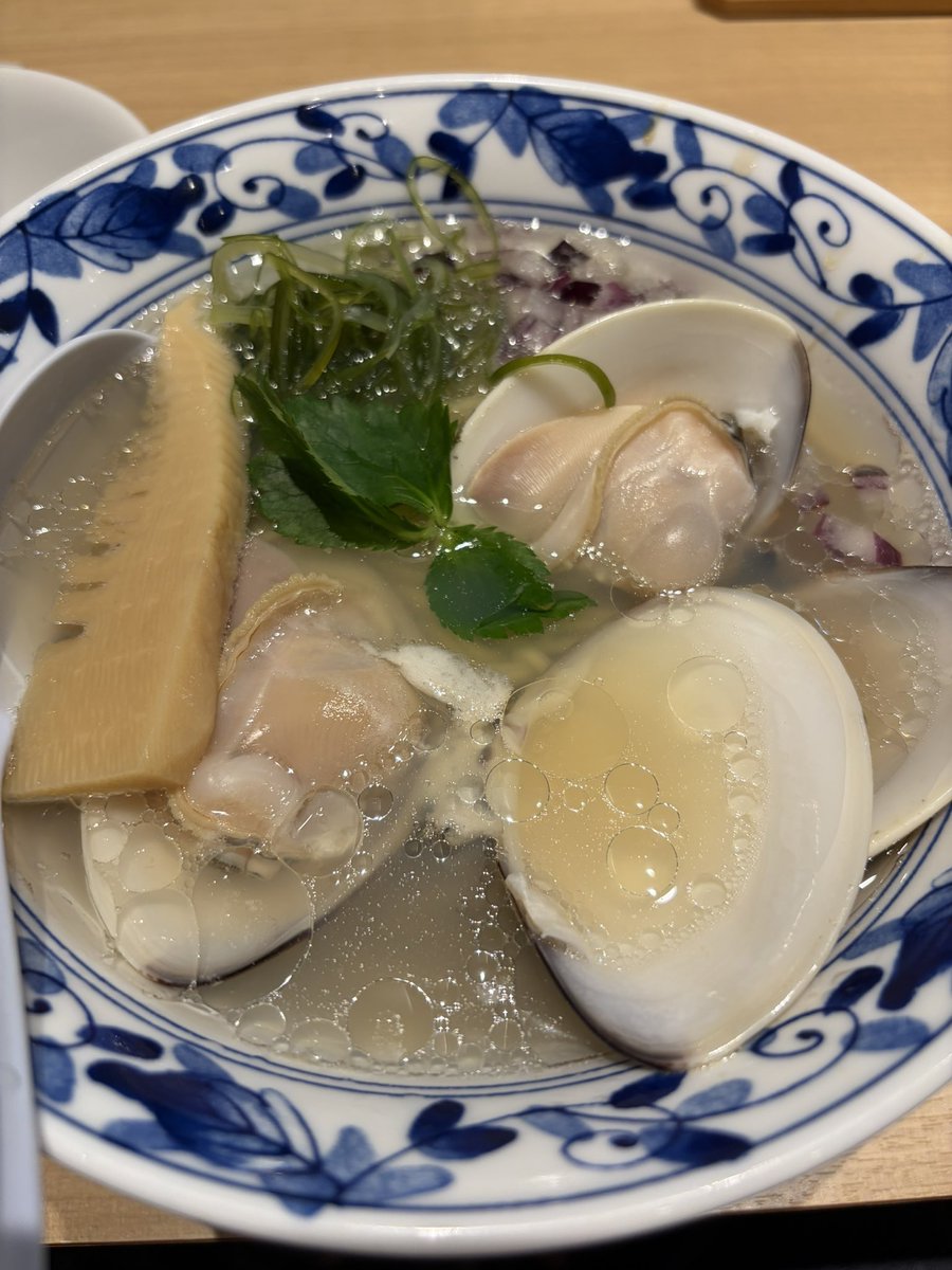 skr_mnt's tweet photo. 上野で美術に触れて、豊洲市場で岩盤浴♨️、はまぐりのラーメンにポルチーニのクリームパスタ🌸🍀
岩盤浴ハマりそう🫠 https://t.co/2fD3kbFHRI