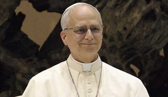 jihadwatchRS's tweet photo. Muslim Country That Pope Leo Praised Raids Christian Prayer Service
by Daniel Greenfield

The “police seized all Christian literature.”

During Pope Leo’s visit to Algeria, I warned that he was praising an Islamic terror state that used brutal violence to ethnically cleanse its Christian population.

Read more at the link in the next post.