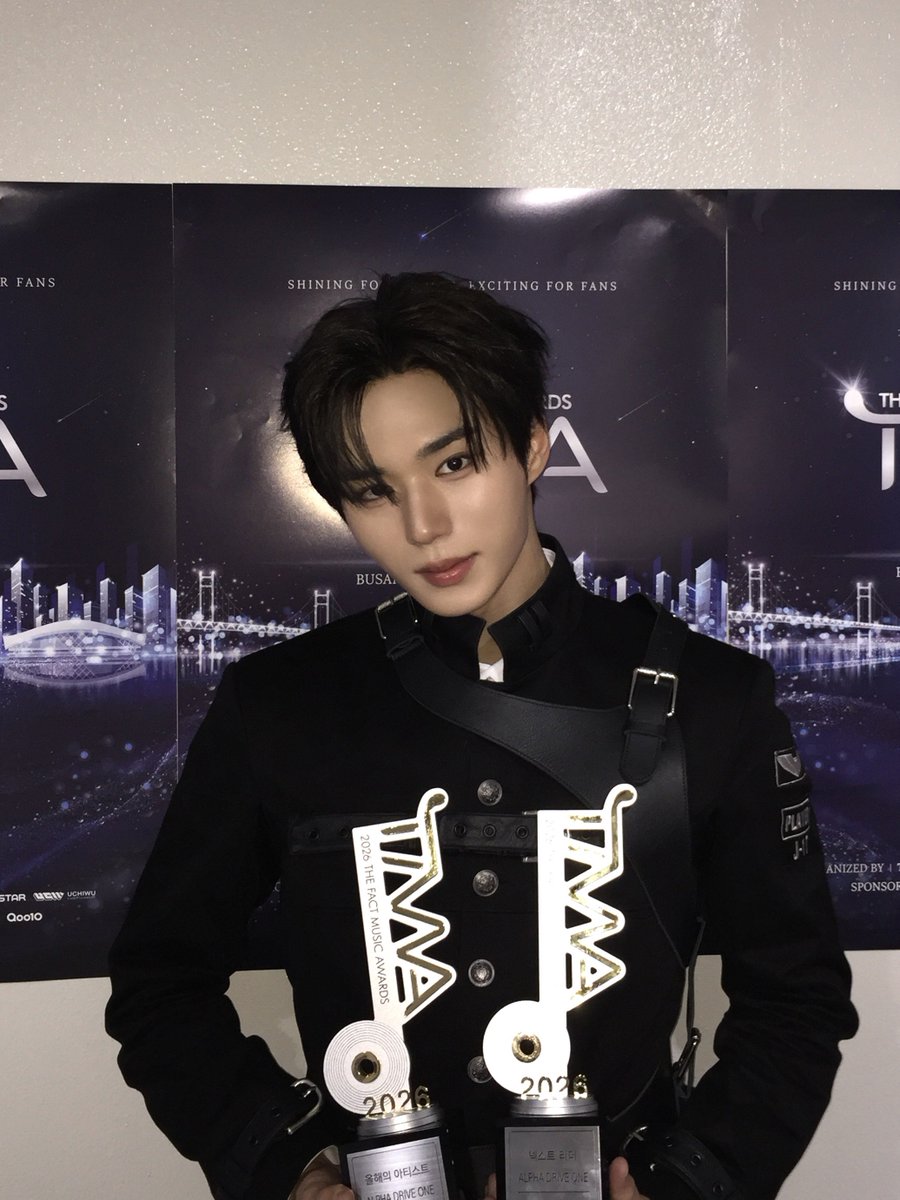ALD1_official's tweet photo. TMA🏆🏆

#ALPHADRIVEONE #ALD1
#알파드라이브원
#JUNSEO #준서 https://t.co/wXimo5oScl