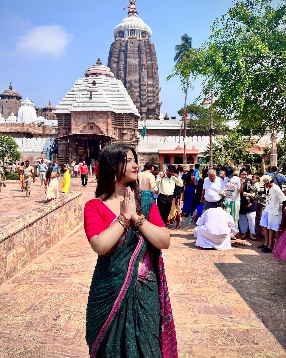 AnnabellEmhbd's tweet photo. My kind of peace… Jai Jagannath. https://t.co/HUODADugB2