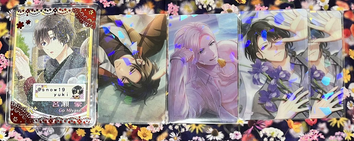 snow19yuki's tweet photo. スタマイ　UCC ホログラムカード　ホロカ　第二弾
【交換】
譲
☆関.由井.誠2

求
同弾A:夏目
同弾B:☆服部.桧山

※☆↔︎☆交換

※すべてFF様に贈り物をしたく求めております。求めに自推しがなくご不快になりましたら申し訳ございません。

郵送のみ
⚠️初めましての方はプロカ必読です https://t.co/u2lqHqjtgr