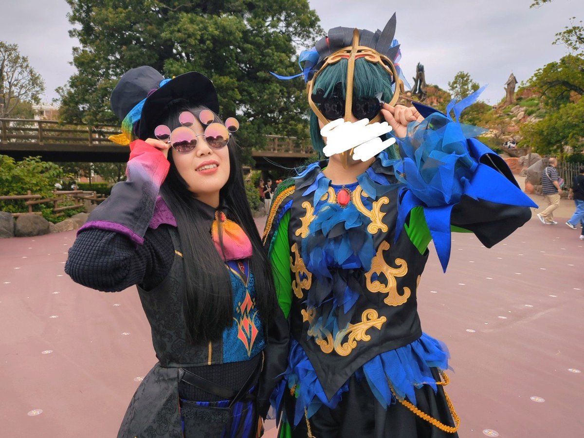 The_Crowno1's tweet photo. ﾊﾟﾘﾋﾟｯﾋﾟしてるﾌﾚﾝｼﾞｰの2人笑 https://t.co/2hd4MLJW5E
