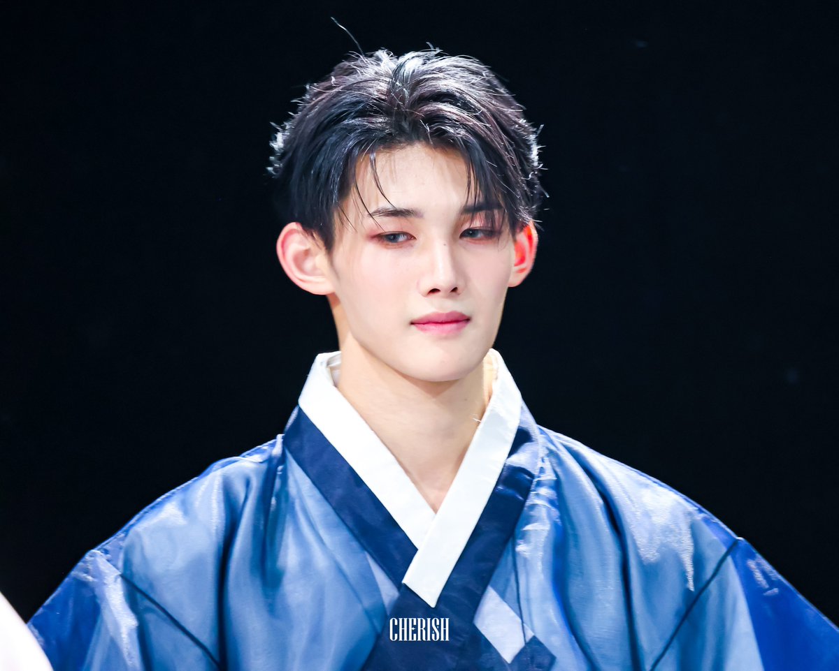 _Cherish_pic's tweet photo. 260919 음중 미팬 #조 #JO

🩵💙 https://t.co/I9rHPzSXDG