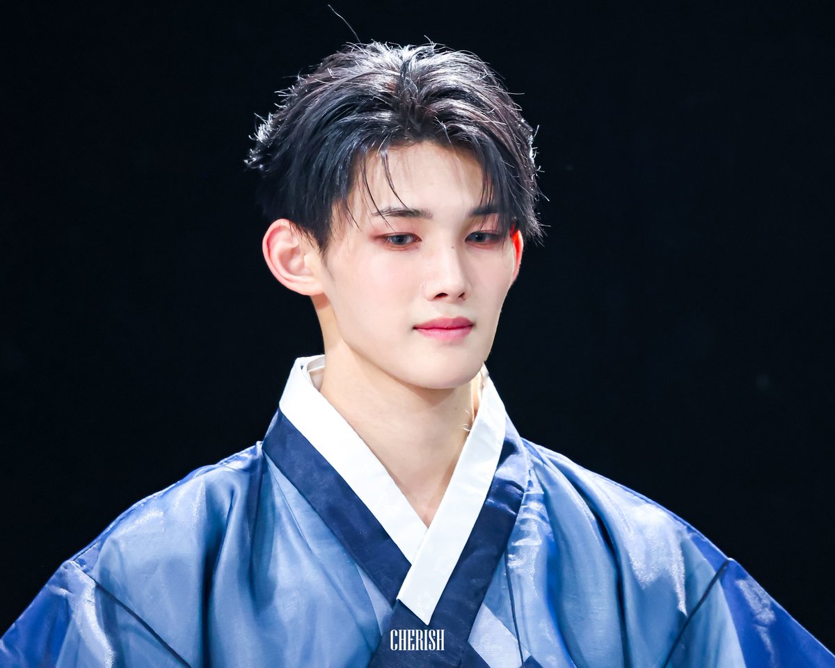 _Cherish_pic's tweet photo. 260919 음중 미팬 #조 #JO

🩵💙 https://t.co/I9rHPzSXDG