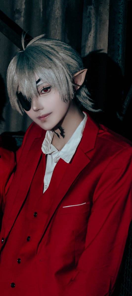 yuishirosumire's tweet photo. cos.⚠️ゲーム内衣装.nmmn⚠️

初期メン https://t.co/XNGytsQopr