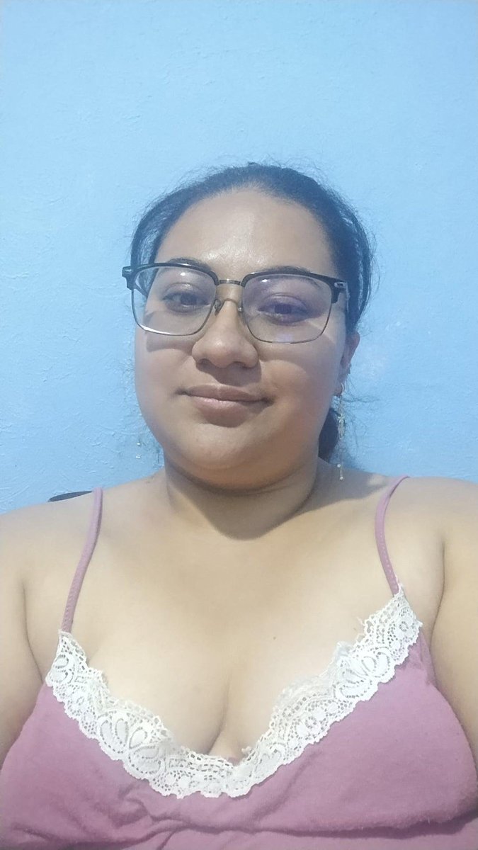 CrazyAxXxL's tweet photo. Mi gordita puta https://t.co/FlXzZzWirZ