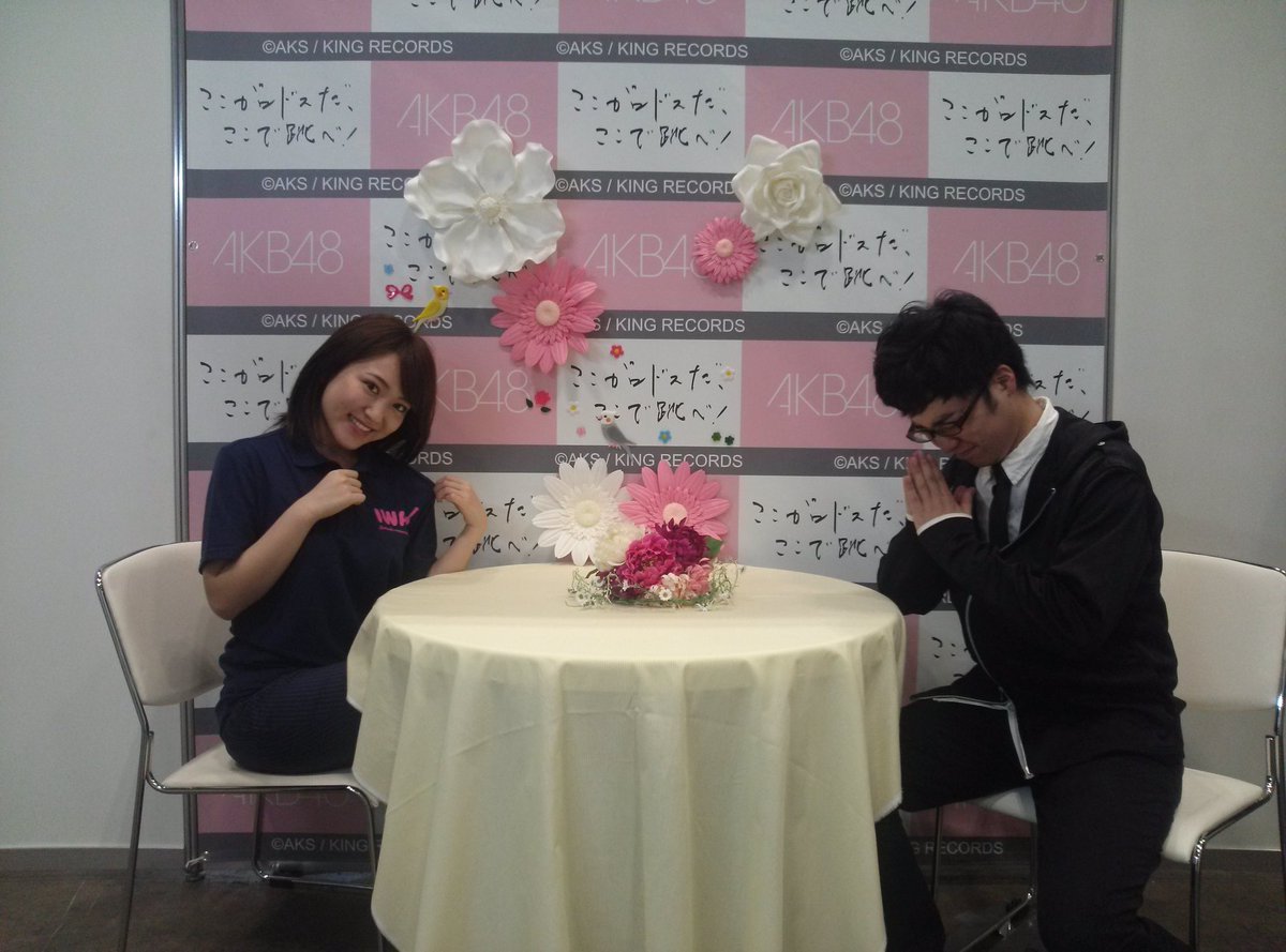 3monthMatsune's tweet photo. 古の写メ会 Part.5
推しかつ通わせてもらった所のオーナーかつ、自分としては芸歴的に先輩(←)に大変活力と勇気をいただいていました。
#内田眞由美 https://t.co/IIYecVJBpg
