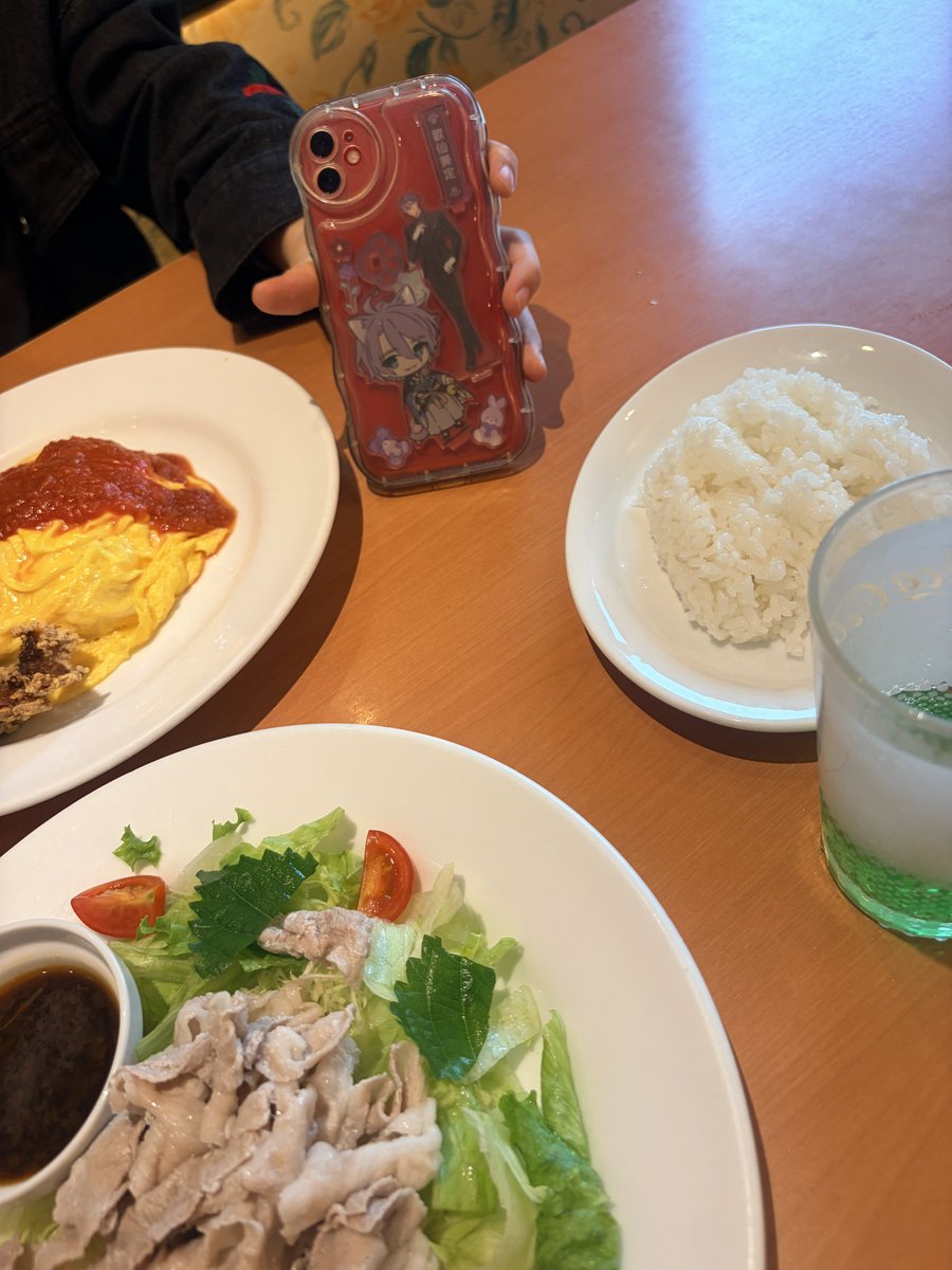 anne_yuria's tweet photo. hanaさんと一緒に海🌊撮影来たよ〜ん❗️❗️

以前に一目惚れしてからお声がけして快く引き受けて下さいました🥰👏

意外と趣味が合うこと、面白い人なのが判明して益々love 〜
ありがとございました😭💕

海写真は後日🥳💓 https://t.co/U04PorAOsK