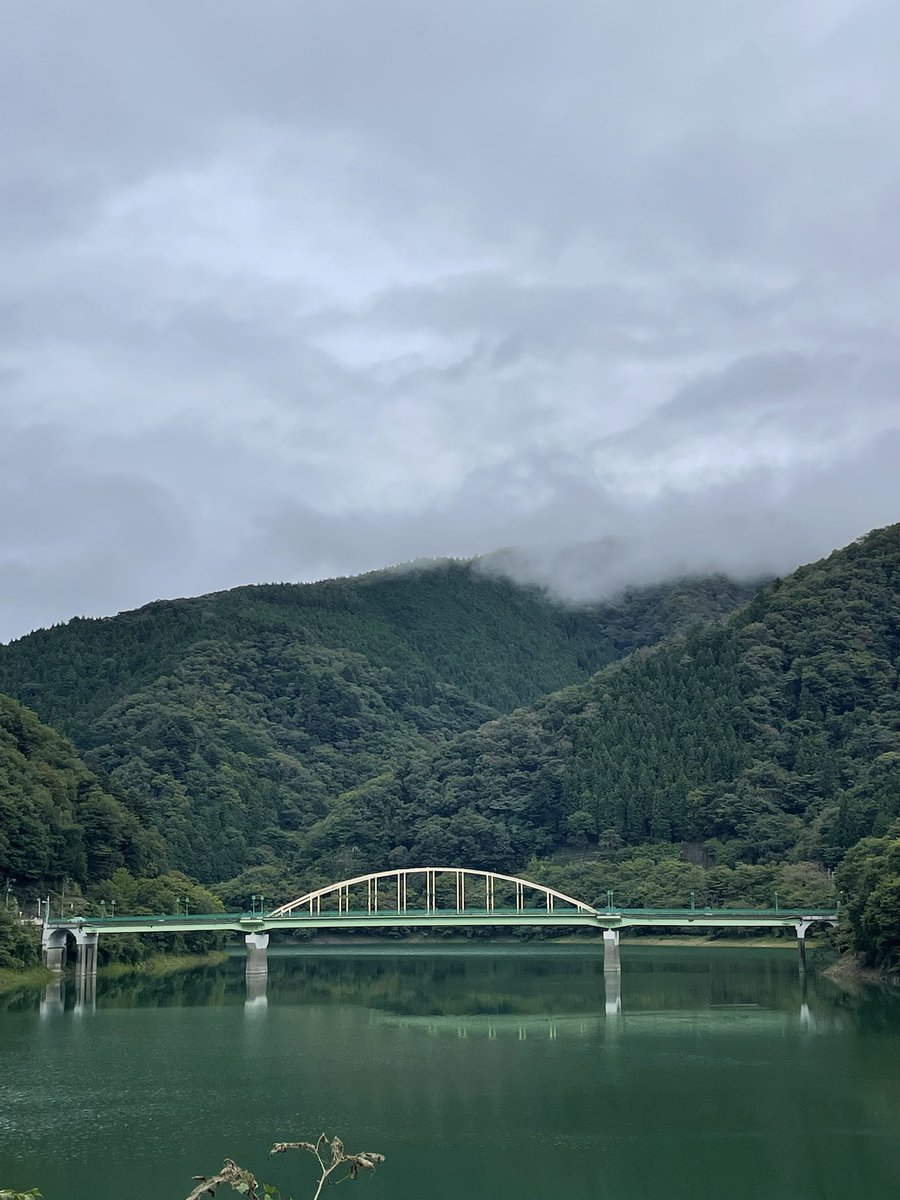 bikelike795's tweet photo. 奥多摩 深山橋
貯水が空っからでしたが元通りですね👏

←2026.9.19    2026.3.20→ https://t.co/oNkmBv5jCf