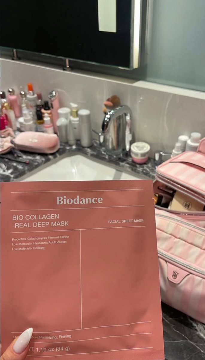 11Abeer7's tweet photo. 🧖🏻‍♀️ https://t.co/7ACe3zYvtJ