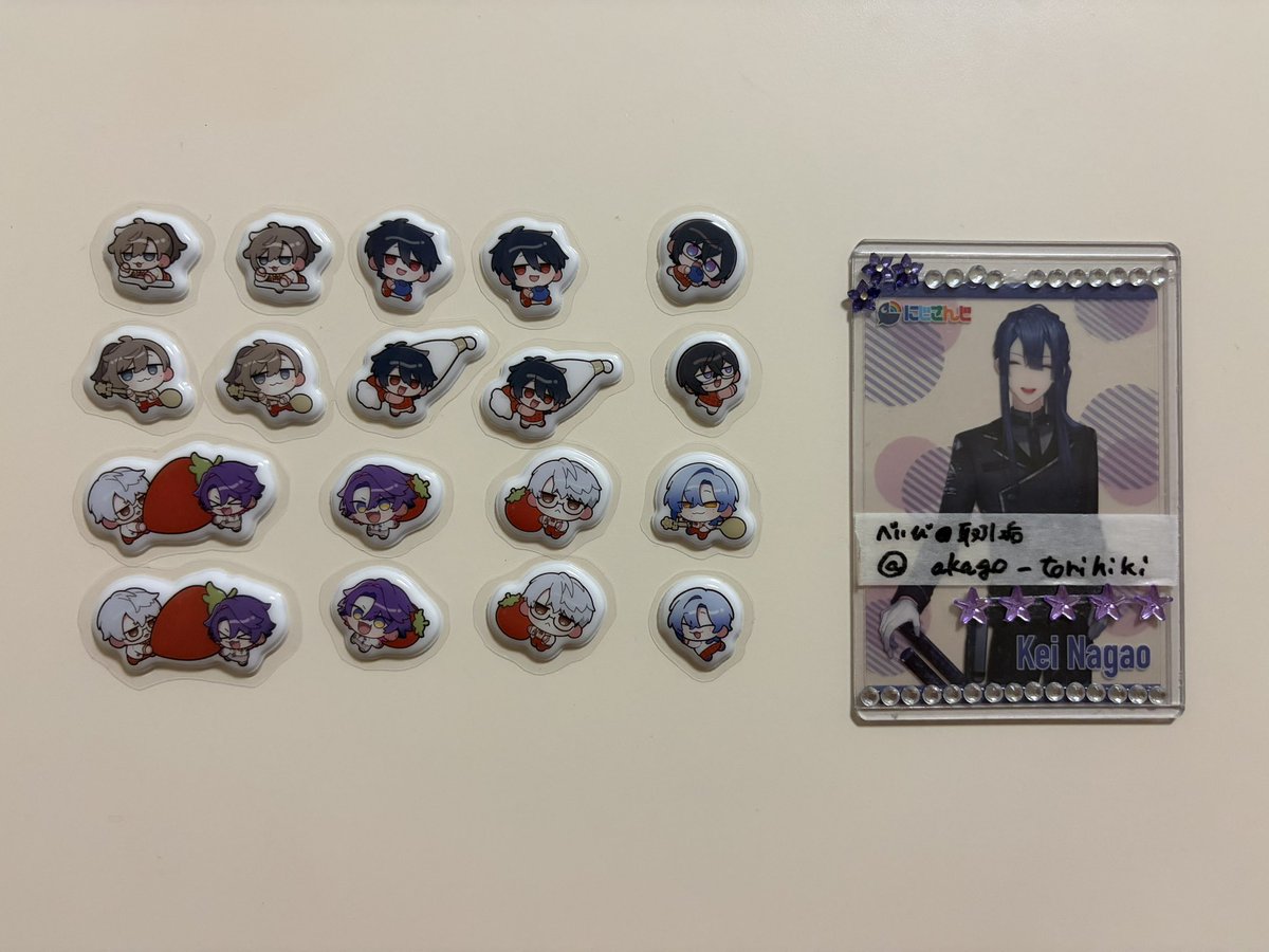 akago_torihiki's tweet photo. 【交換】にじさんじ にじストア6周年 にじさんじ8th メタルカード メモリアルカード A ぷにぷにシール with cake! BerryCrown

譲 画像内

求 IDの方同異種

郵送
カードは下段と合わせての交換優先(メモリアルはメタカとの交換⭕️)
シールは1セットずつor♈毎にお願いします
お気軽にお声掛けください https://t.co/wWoZZDj7mw