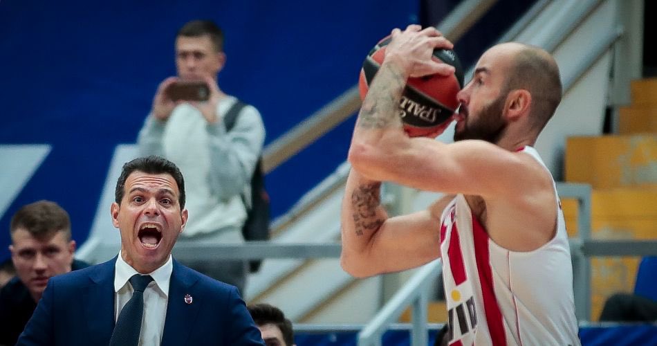 For7Fun's tweet photo. Το βλέπετε κι εσείς;
#OlympiacosBC https://t.co/rMy1D9DX9V