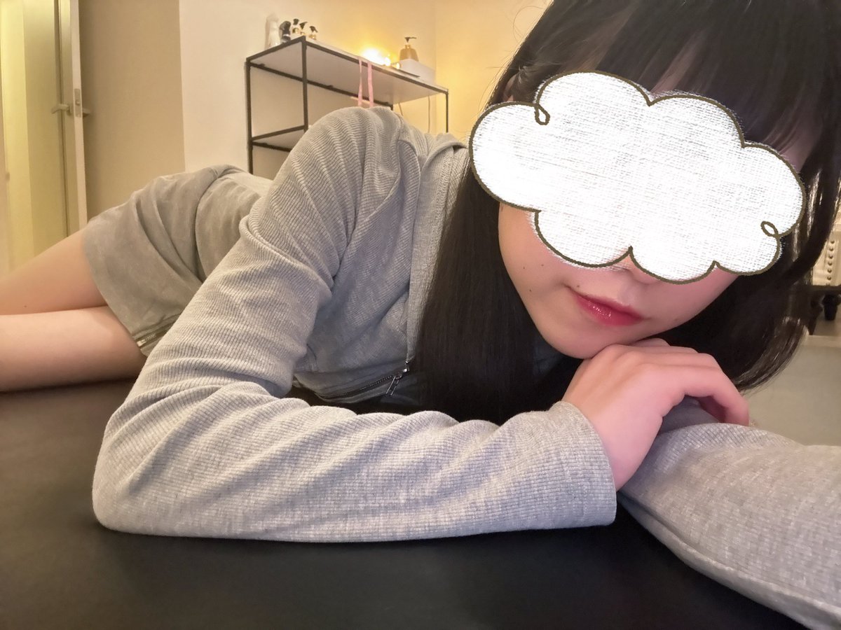 Emu_m24's tweet photo. 20時からいます！
シルバーウィーク？会いに来てね🫶🏻🫶🏻
 #メンエス #メンエス嬢 https://t.co/0BSTfiIgi3