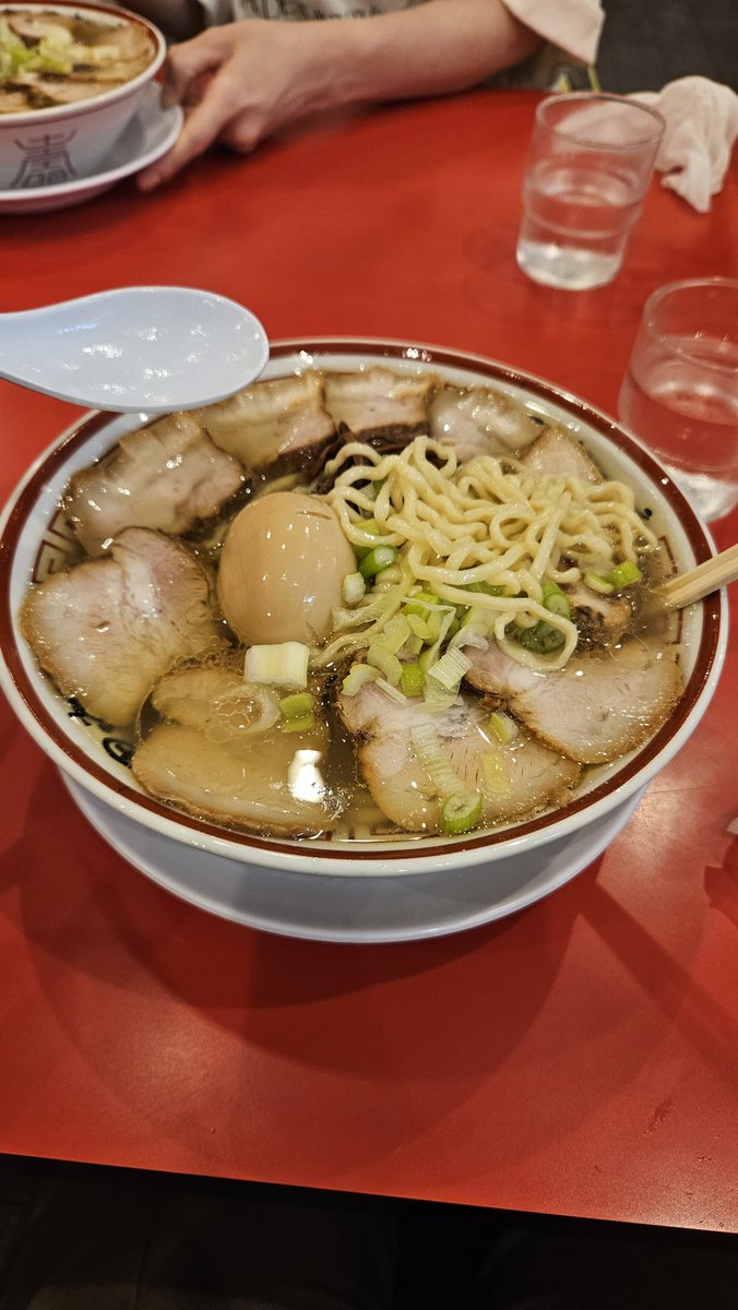 mayoidog1988's tweet photo. 六丁目の田中そば店に家族で行ってきました。
肉そば、すごく美味しかったです！

#田中そば https://t.co/mR7Q6CqCsU