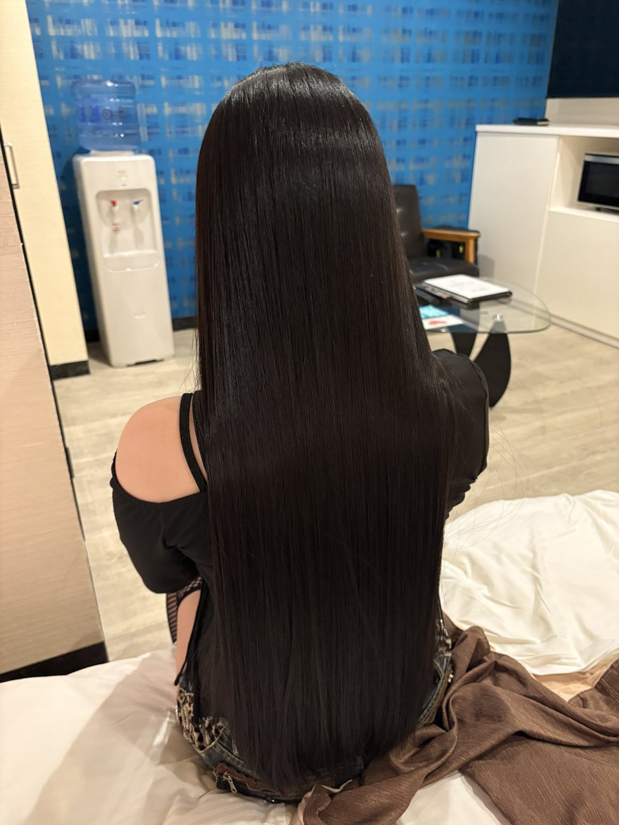 kamifetikentaro's tweet photo. 頭頂部と全体と髪掴みと https://t.co/8uVZvb5Hcy