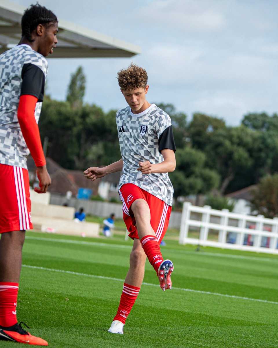 FulhamAcademy's tweet photo. Let's start Saturday with a win, #FFCU18. 👊 https://t.co/yNbUVHUBzG