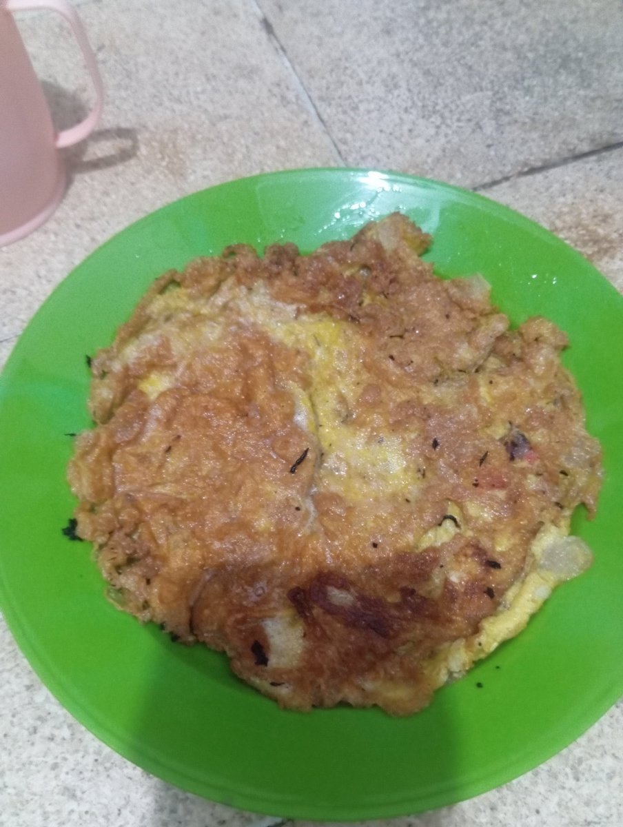 imasputra12's tweet photo. Alhamdulillah aku masak mie dan telur ๐
Aku makan lapar ๐
Mie goreng sama telur, teh es
Aku suka ayam dan sapi, mie, nasi goreng, telur, piece,๐โ
Aku gak suka ikan dan lele ๐คฎโ
#rezeki #bisu #tuli #masak #mie https://t.co/gHeAGVJrcq