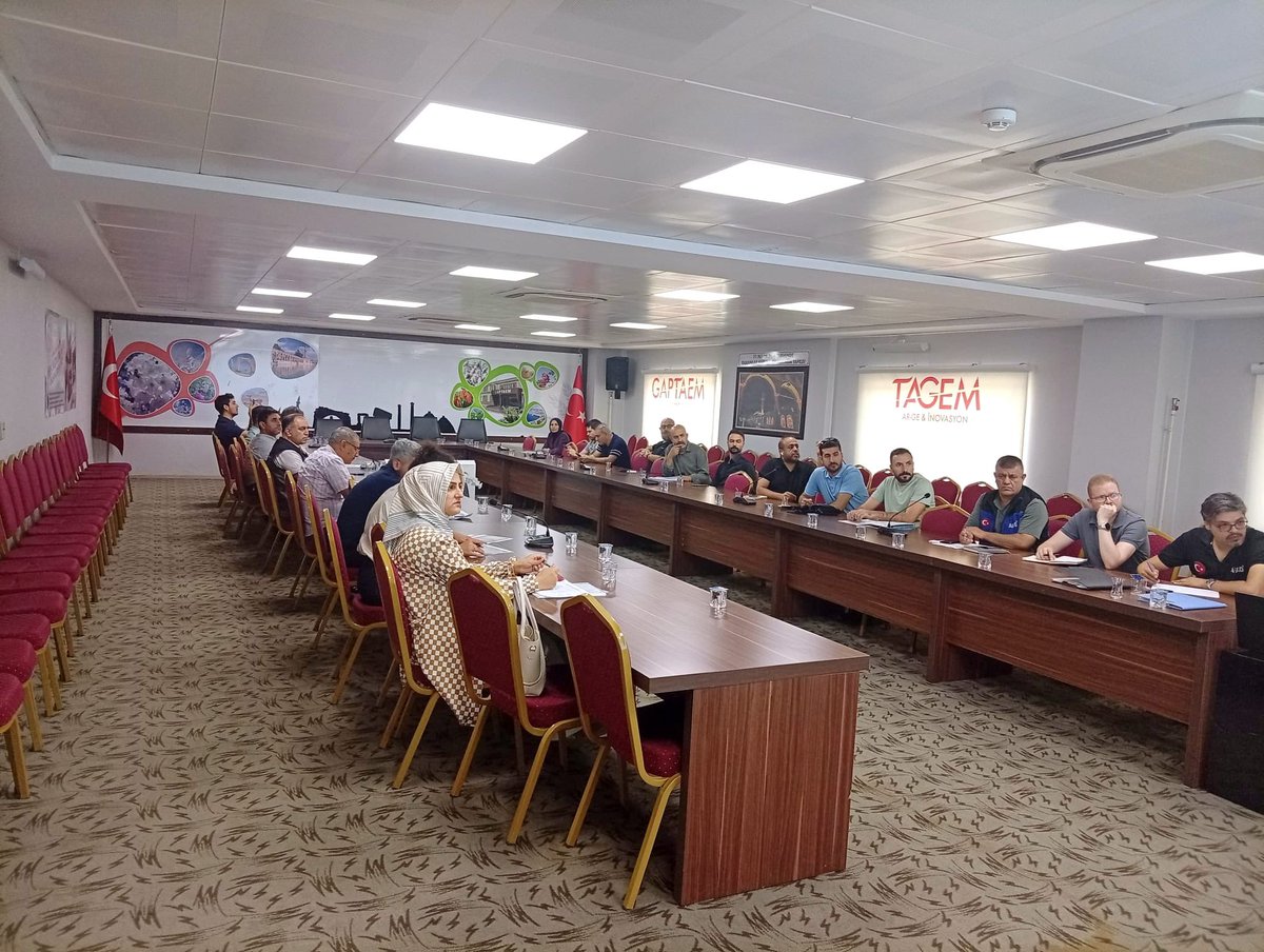 AFADSanliurfa's tweet photo. Şanlıurfa’da afet risklerinin azaltılmasına yönelik çalışmalar kapsamında, 2027-2031 İl Afet Risk Azaltma Planı (İRAP) hazırlık sürecine ilişkin paydaş kurumların temsilcilerinin katılımı ile 2.Çalıştayı gerçekleştirildi. https://t.co/mA5x7OvBc4