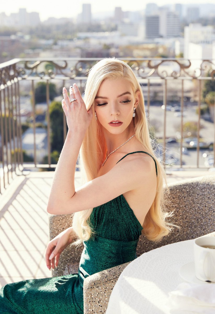 xsphyre's tweet photo. Anya Taylor-Joy https://t.co/MtdYCavOOC