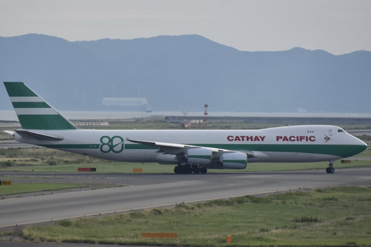AirplaneVictory's tweet photo. September 19th 2026
Cathay Cargo B748F B-LJE
80th Anniversary Livery at KIX/RJBB
#CathayCargo #B748F
#80thAnniversaryLivery
#KansaiInternationalAirport https://t.co/knSfrG2Rqa