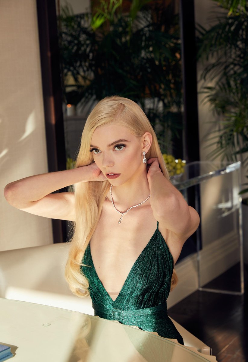 xsphyre's tweet photo. Anya Taylor-Joy https://t.co/MtdYCavOOC