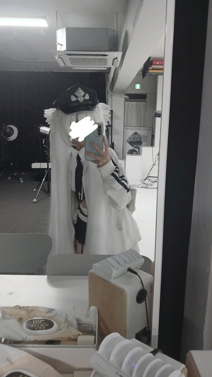 _ii2xy's tweet photo. 바다에서 기어온 거 가타 https://t.co/sByAYdVsvq