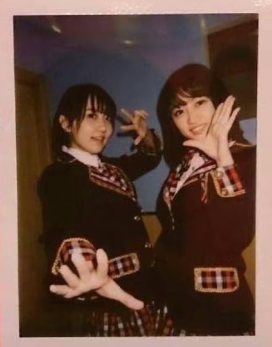 an_bellarAM's tweet photo. #卡黄 #拉拉 #snh48 #wlw #品鉴 #安利 #考古 #资料整理 #搬运 #李艺彤 #黄婷婷 #帝后 #圈地自萌
4/N https://t.co/2QRvNJrNjh