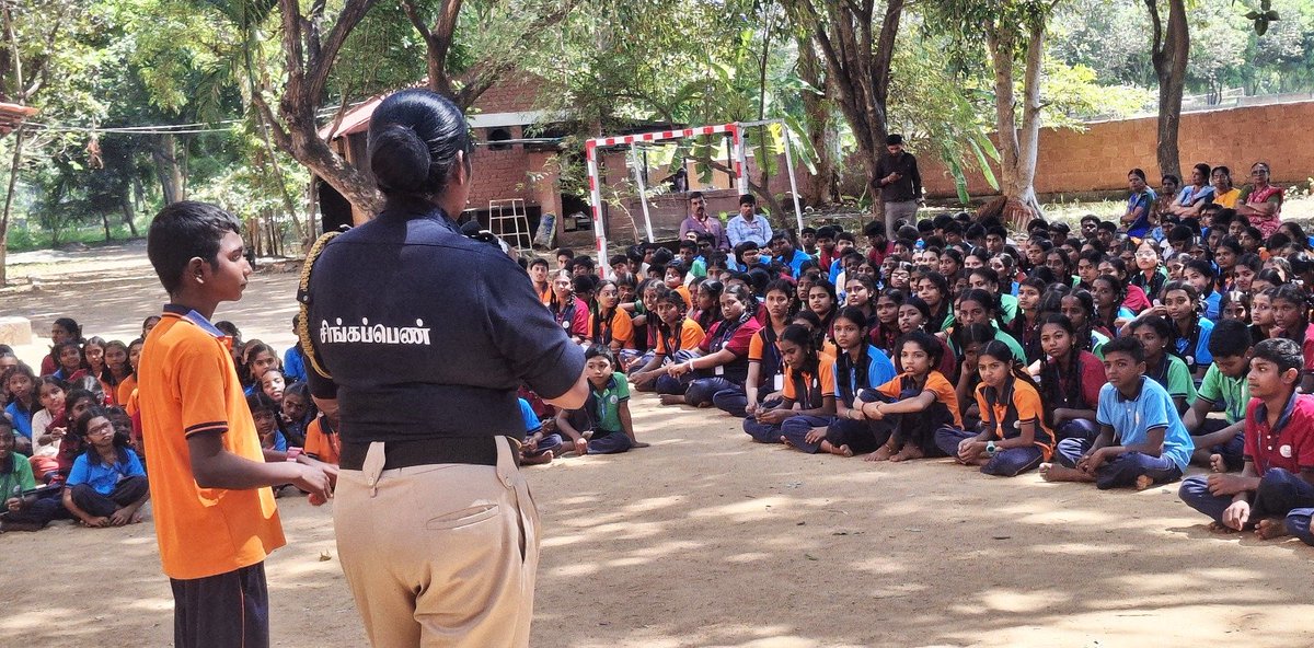 ishavidhya's tweet photo. Child Safety and Protection Awareness Program

In an interactive, activity-based session led by the police and other partners, Isha Vidhya Nagercoil students learned about personal safety, child protection, and the importance of speaking up against abuse. https://t.co/U4MeNqejjz