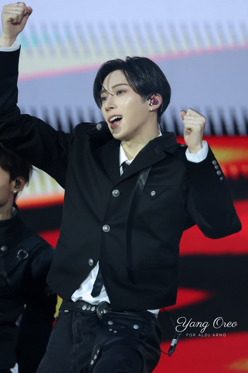 yang_oreo's tweet photo. 260919 TMA

Arno's first born dire performance, I'm sobbing😭

#ARNO #아르노 #アルノ 
#张家豪 #ZHANGJIAHAO #장지아하오 
#ALD1 #ALPHADRIVEONE #알파드라이브원 https://t.co/HrxWHOxRsw