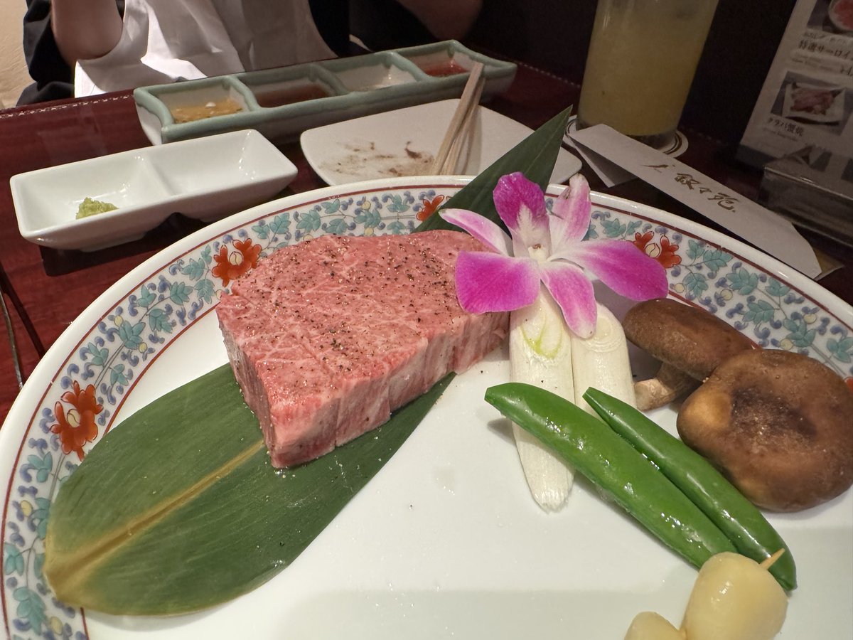 eito8_fps's tweet photo. 焼肉ジュージュー祭り開催
withはいと、ぷれ https://t.co/0hTqZ0c7TF
