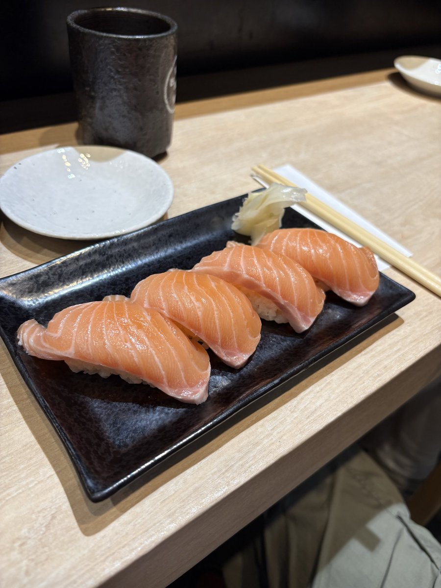 rikulynsam's tweet photo. 🤤 https://t.co/T0Zp9U1KKl