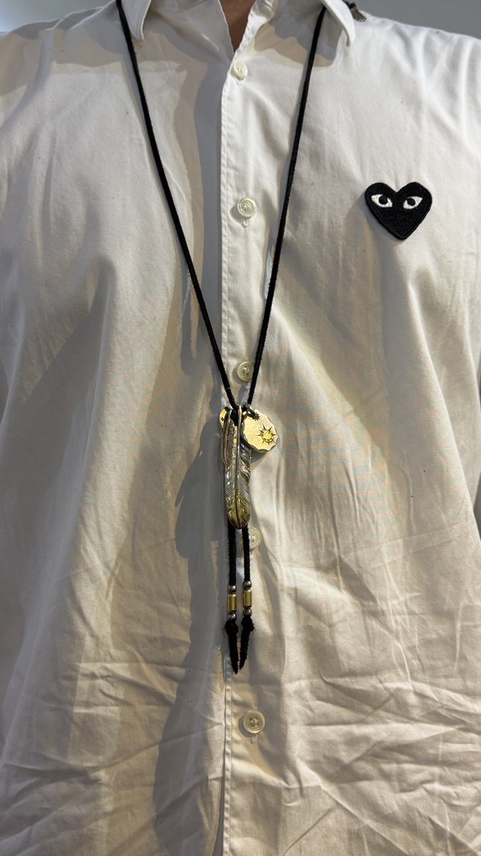 SilverRinkan's tweet photo. 【Customer Snap】

ご購入ありがとうございます！

お問い合わせは↓

公式LINE https://t.co/PK2p46lh21
TEL 03-5413-7607

#ゴローズ ＃goros #買取 ＃原宿 ＃高橋吾郎 https://t.co/o8ePRNAmYV