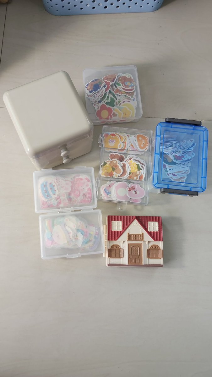 Boolight017's tweet photo. ขาย��หมารวม กล่อง+สตก 350.- /รวมส่ง
ได้ทั้งหมดเลยค่า

#ของแต่งโต๊ะ #ส่งต่อเครื่องเขียน #ตลาดนัดเครื่องเขียน #เครื่องเขียนราคาถูก https://t.co/Nj4HoUvZxT
